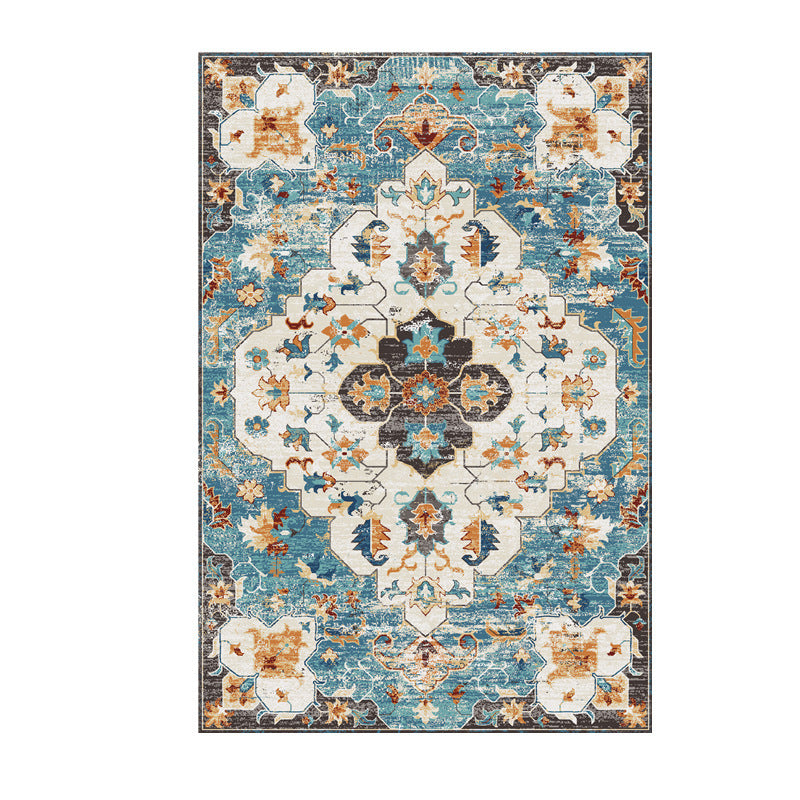Vintage-Inspired Geometric Area Rug
