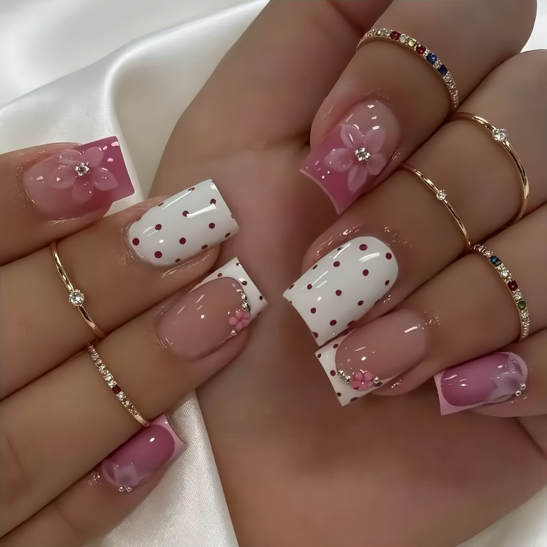 Artistic Nail Designs Kalsten