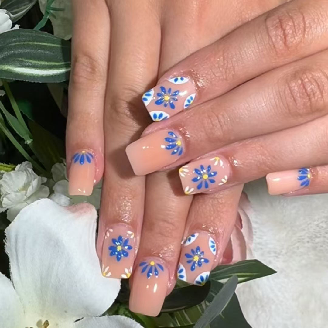 Floral Acrylic Nail Art Design