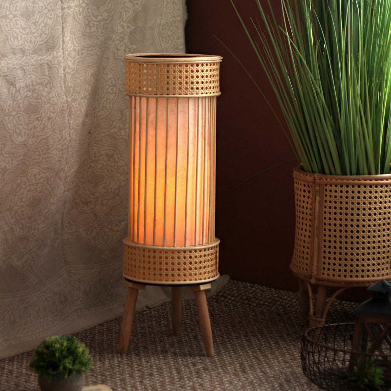 Stylish floor lamp in modern design Kalsten