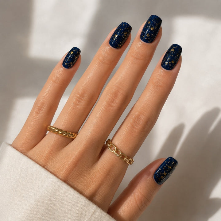 Elegant Artificial Nails In Luxurious Star Design Kalsten