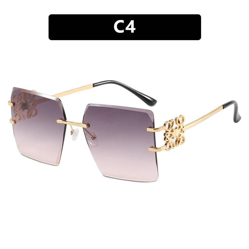 Women's fashionable sunglasses with exceptional design and golden accents Kalsten