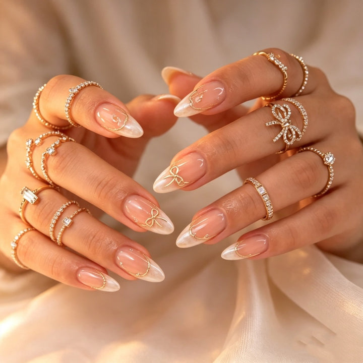 Artificial nails with Elegant French Design and Golden Decorations Kalsten