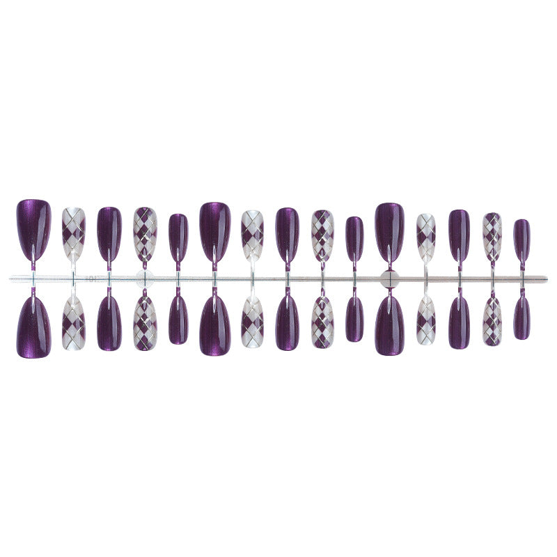 Artificial nail set with elegant checkered pattern and deep shine Kalsten