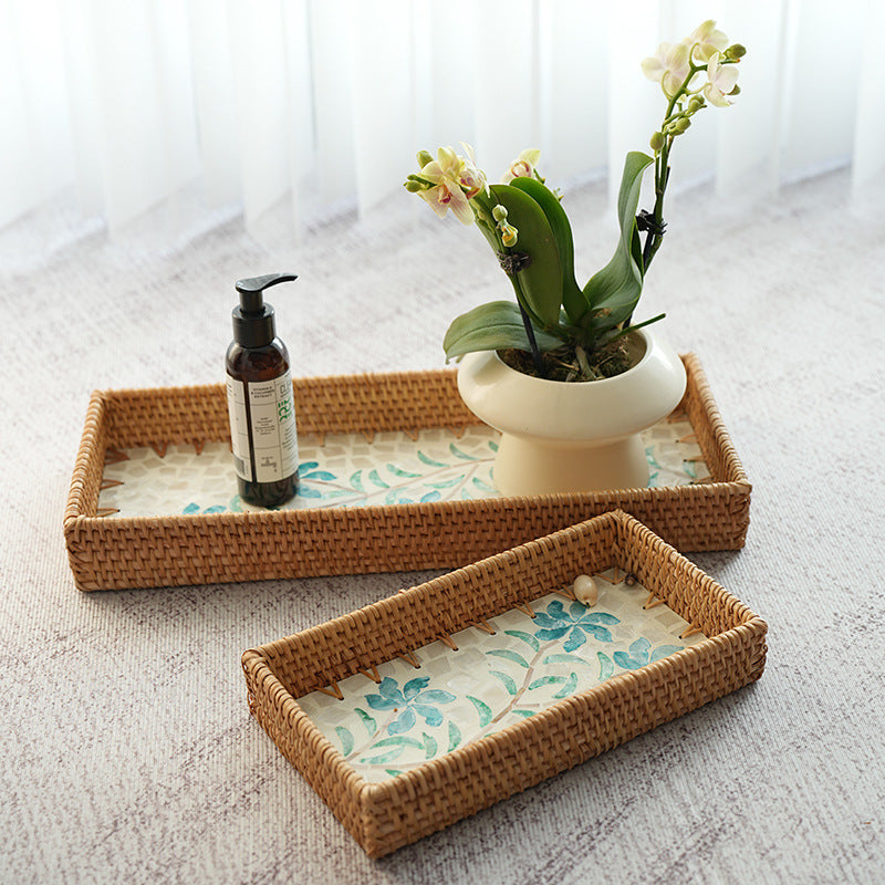 Elegant serving platter made of natural materials Kalsten