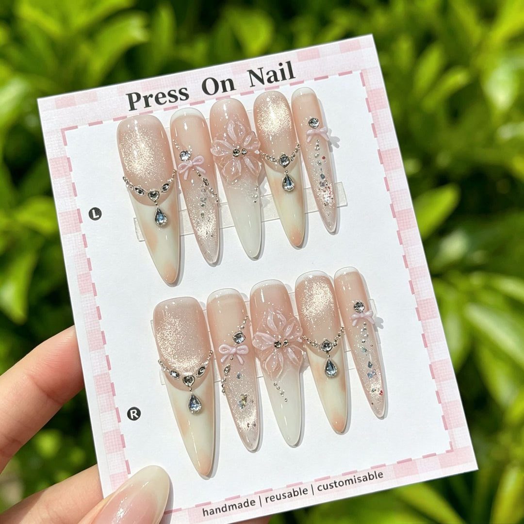 Artistic Floral Press-On Nail Set  1791773803