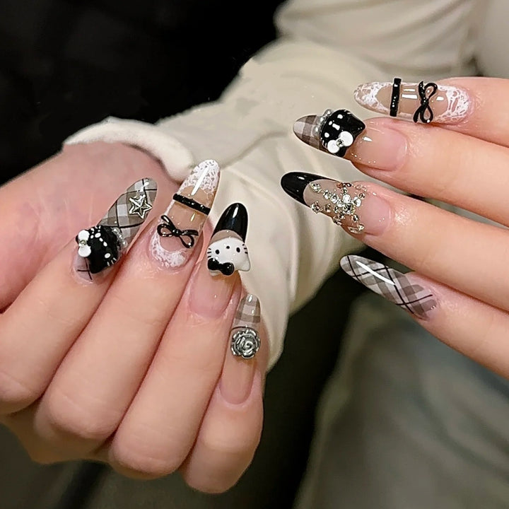 Artistic Character-Embellished Press-On Nails Kalsten