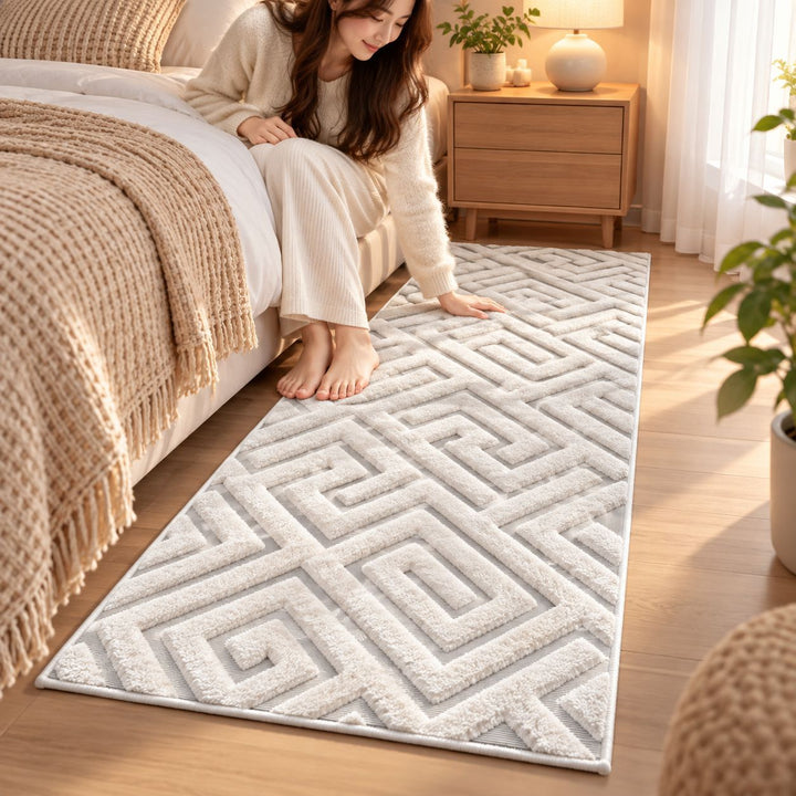 Textured Geometric Pattern Runner Rug Kalsten
