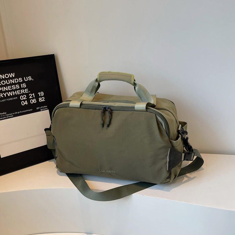 Versatile Multi-Pocket Travel Duffel