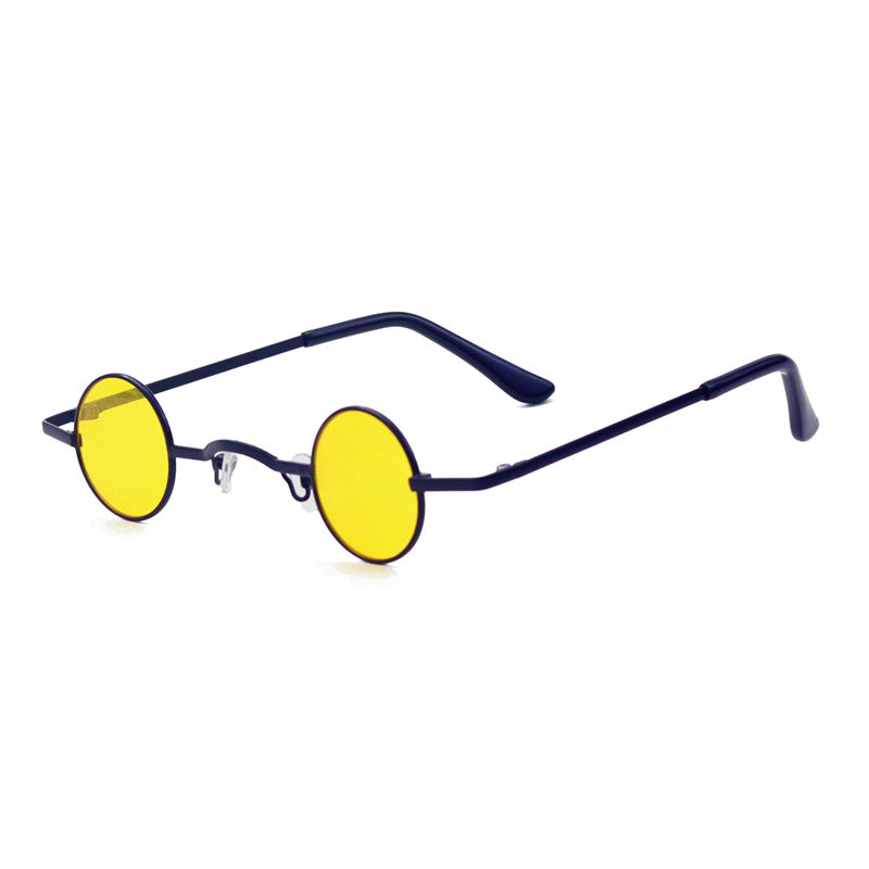 Retro-Inspired Round Metal Frame Sunglasses Kalsten