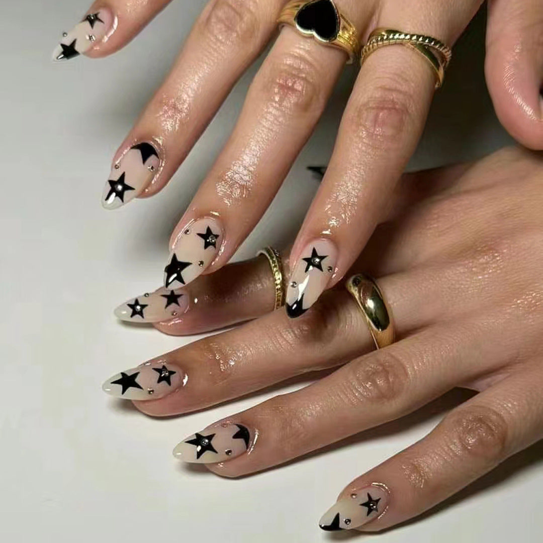 Glamorous Star Shaped Nail Art