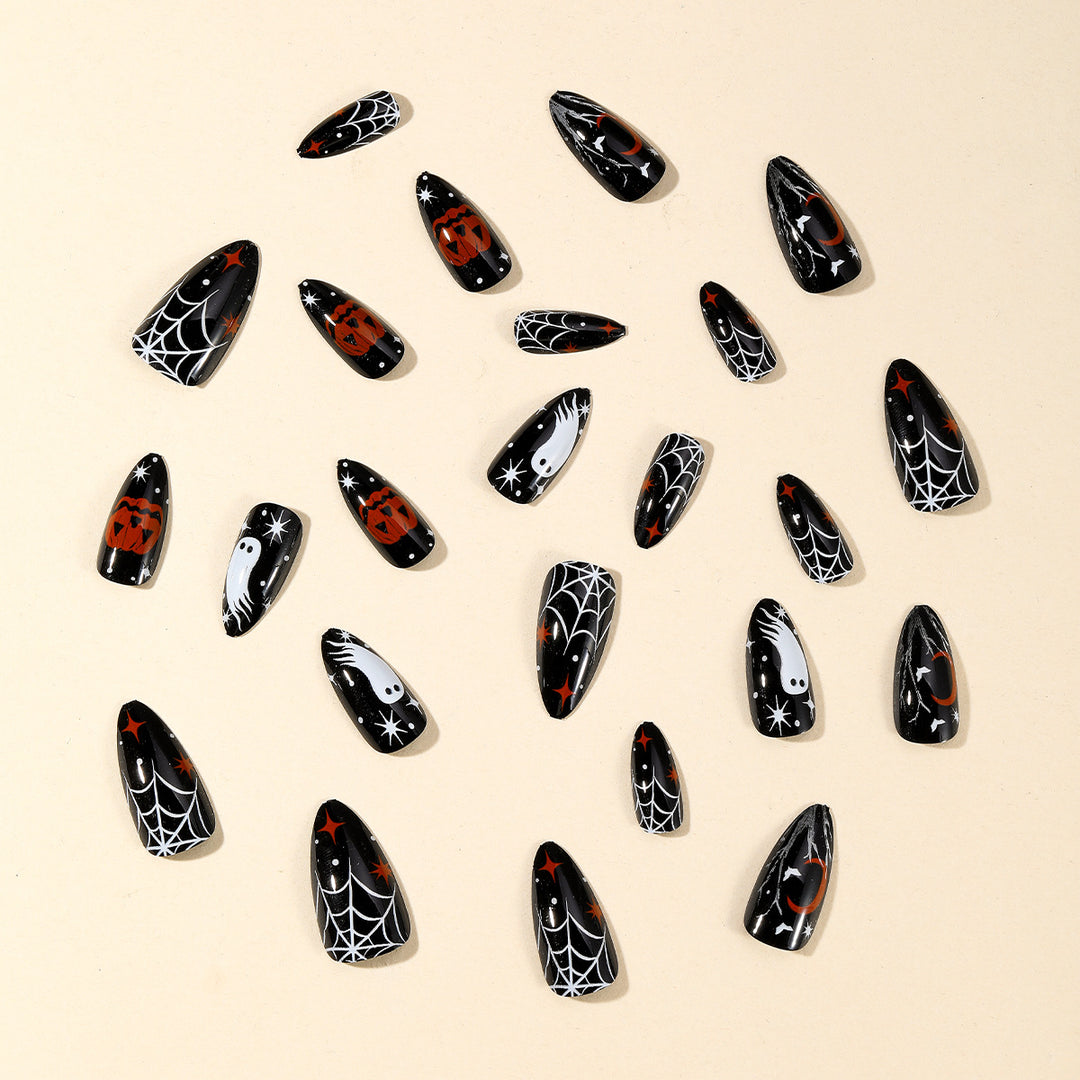 Halloween-Themed 3D Nail Art Kalsten