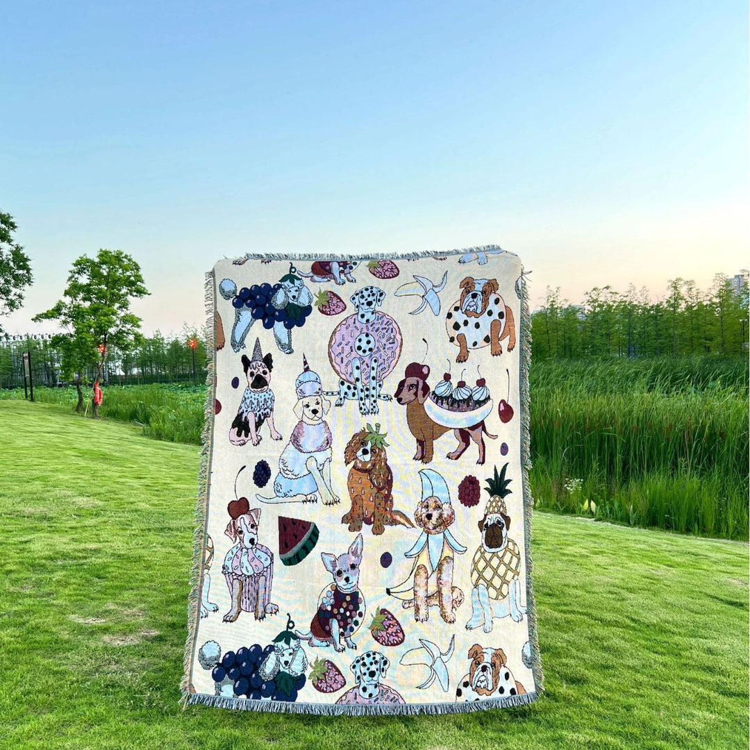 Decorative Pet-Themed Throw Blanket