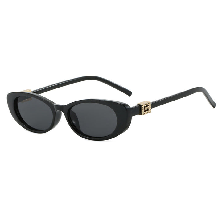 Women elegant Cat-Eye sunglasses with fine accents Kalsten