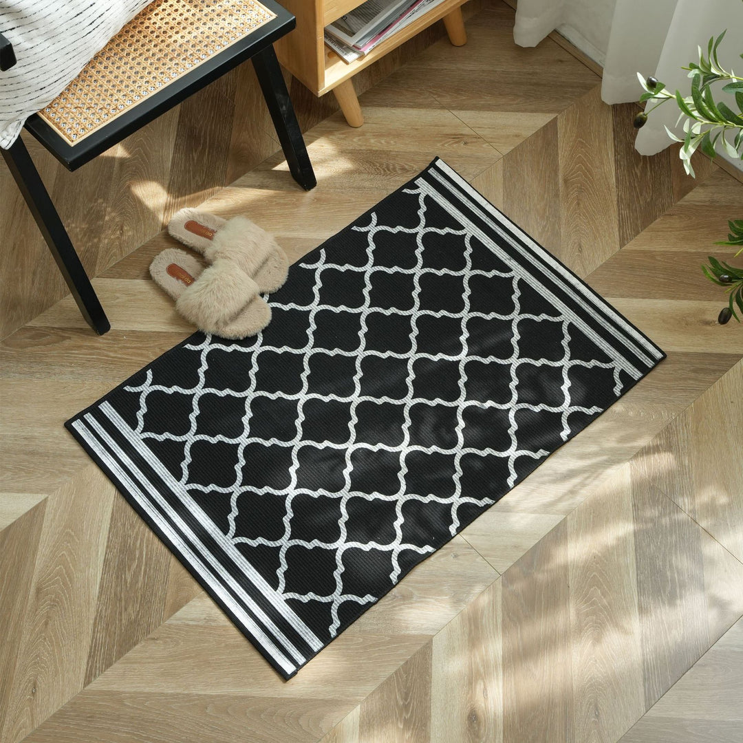 Living and entrance area mat with diamond pattern Kalsten