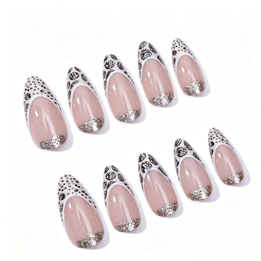 Glamorous Stiletto Nail Art Kalsten