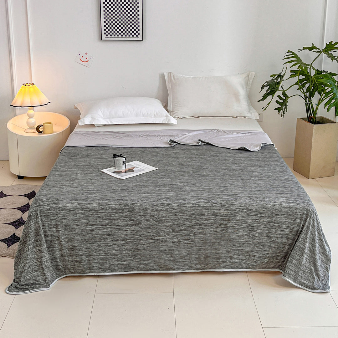 Unisex nan lighter mottled bedspread with breathable microfiber structure Kalsten