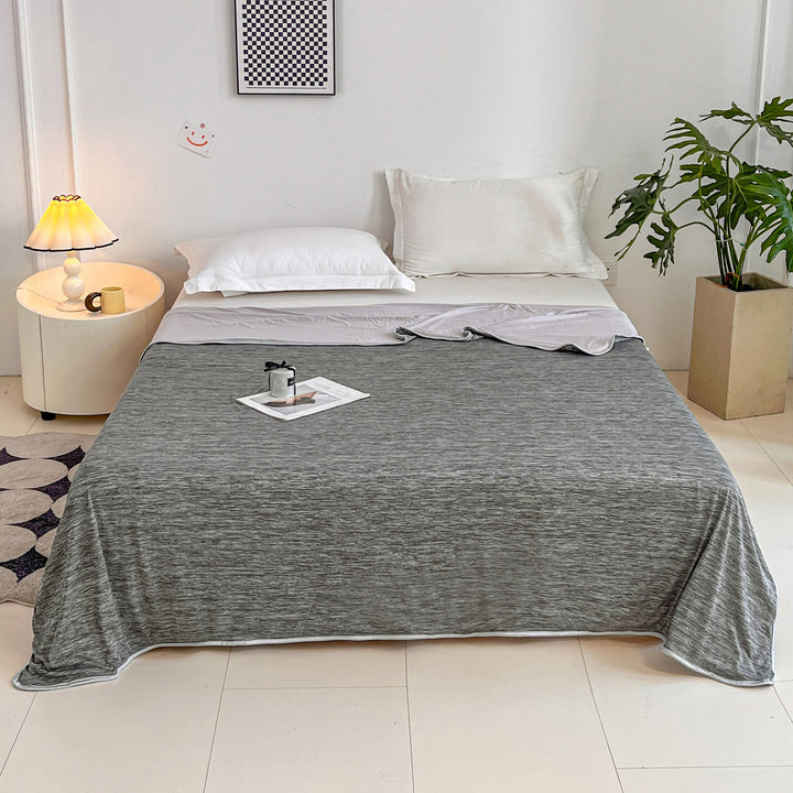 Unisex nan lighter mottled bedspread with breathable microfiber structure Kalsten