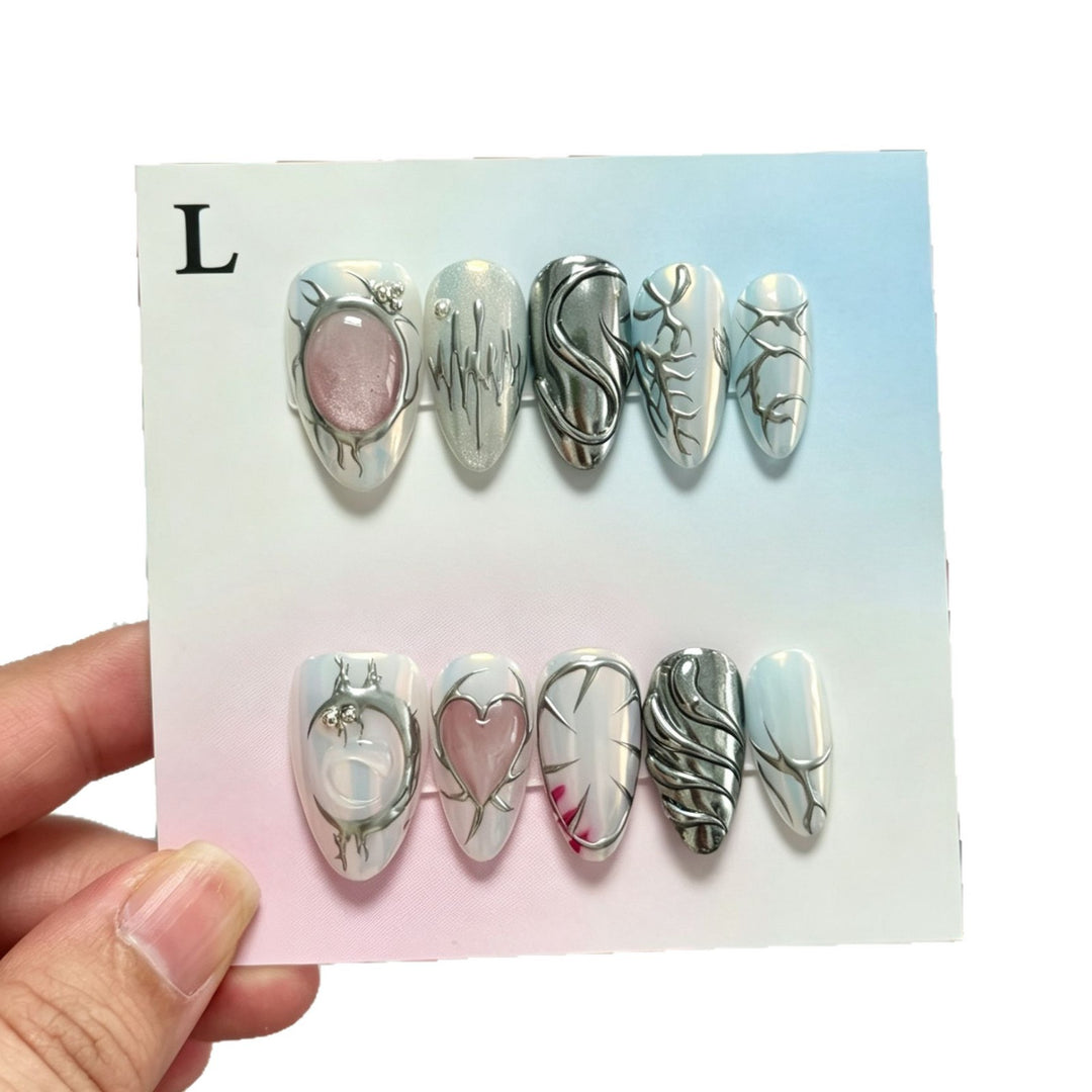 Artistic Press-On Nail Art Set with Metallic Accents