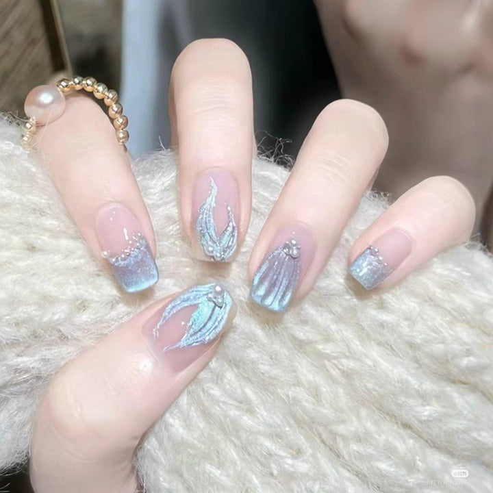 Artificial Nails In Elegant Glitter Finish Kalsten