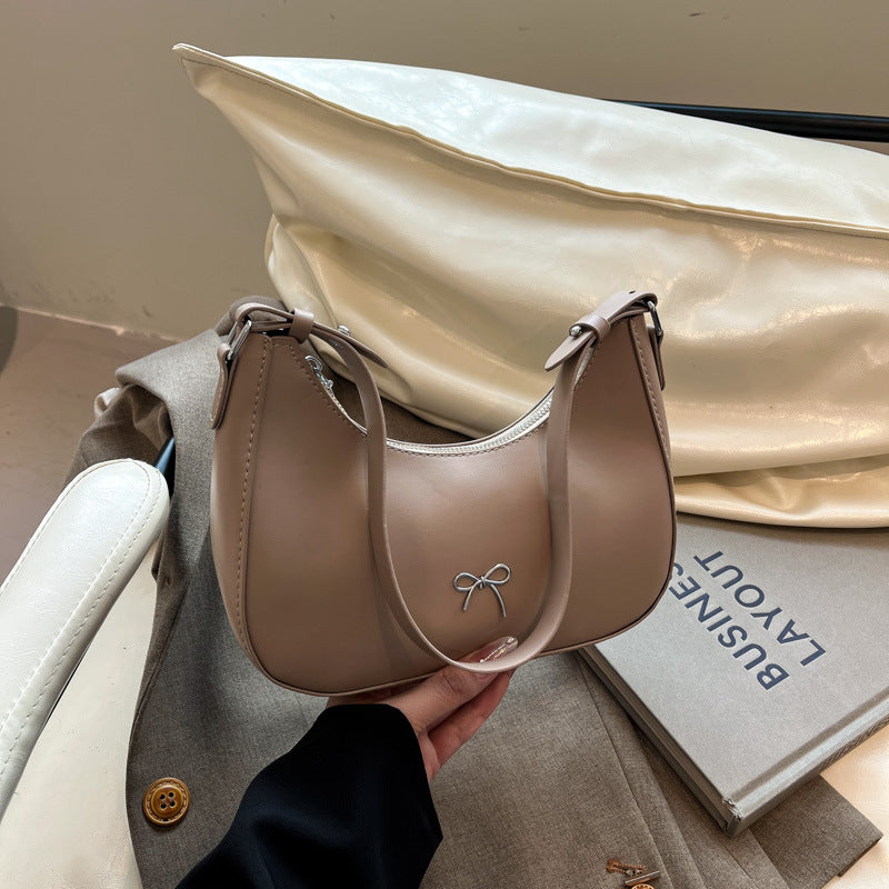 Chic Bow-Accent Handbag