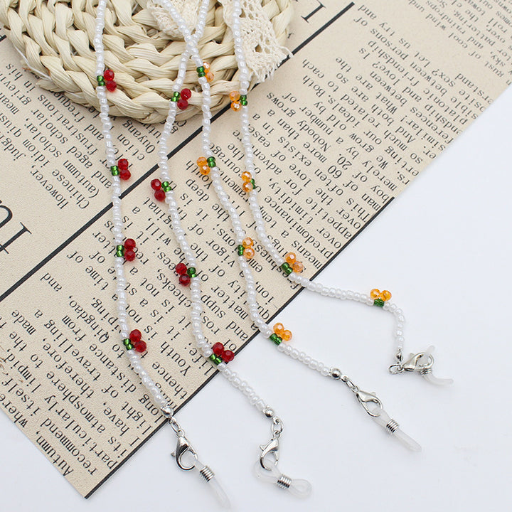 Eye-Catching Beaded Eyewear Chain Kalsten