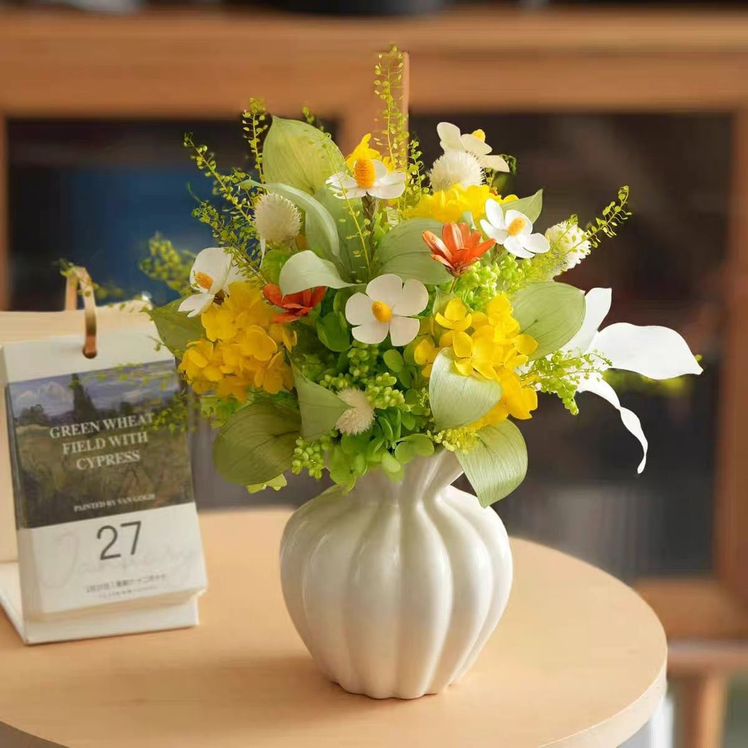 Lifelike Flower Centerpiece for Home Interior Styling