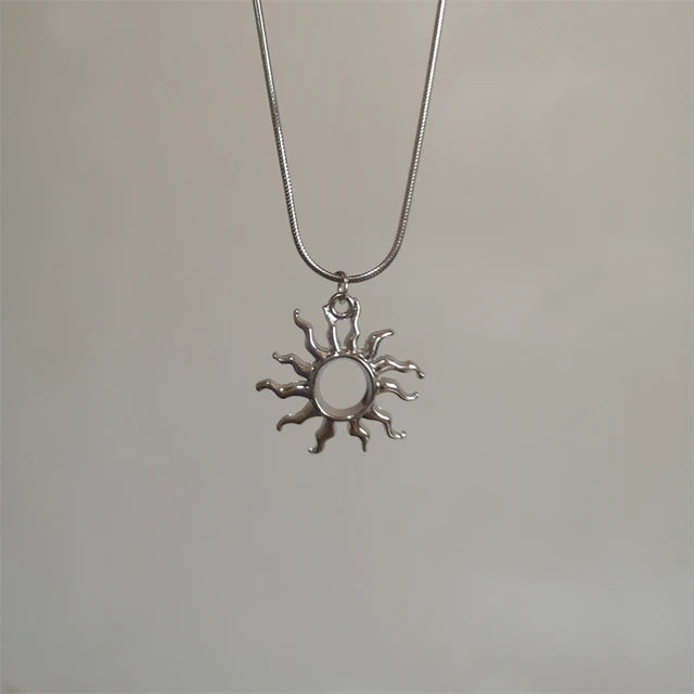 Spiral Pendant Necklace Kalsten