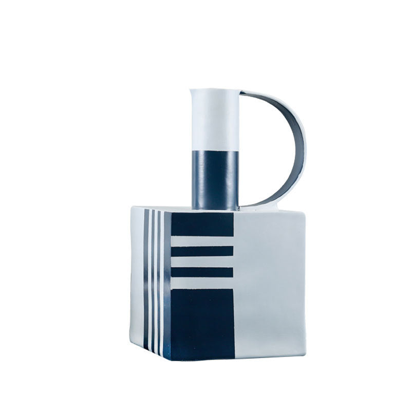 Modern Minimalist Decorative Funnel
