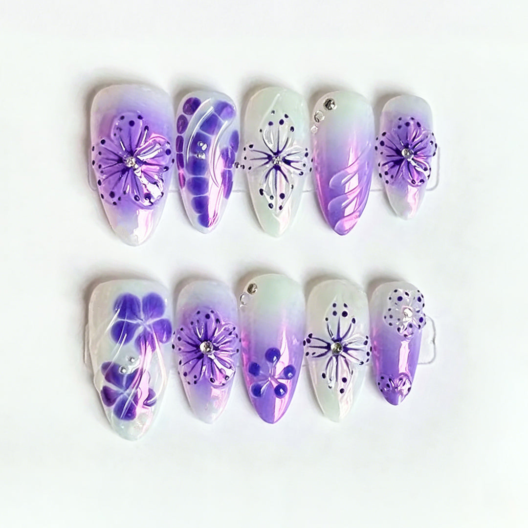 Iridescent Floral Press-On Nail Art Set