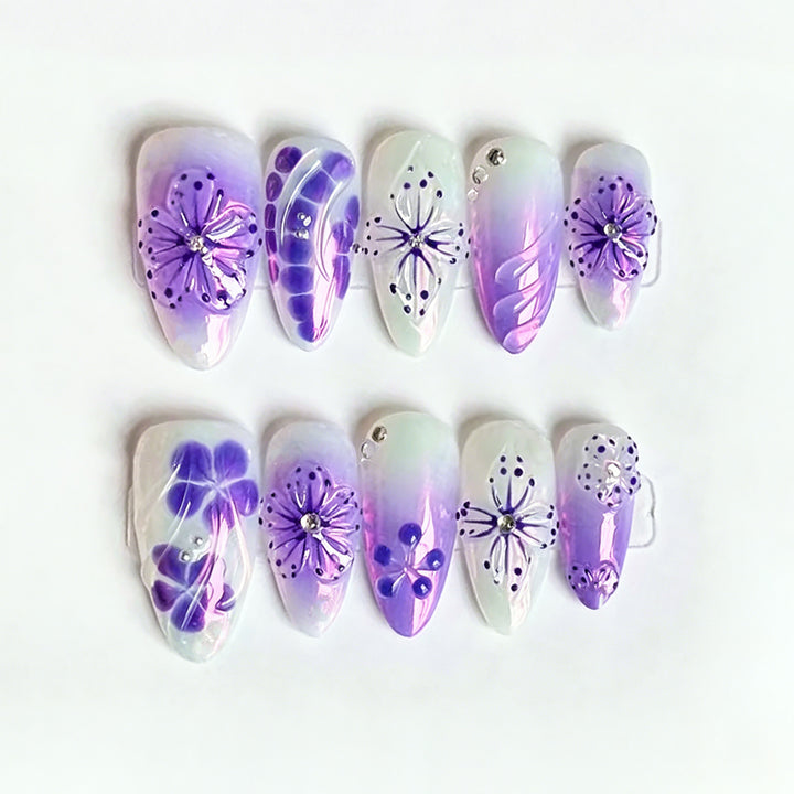 Iridescent Floral Press-On Nail Art Set