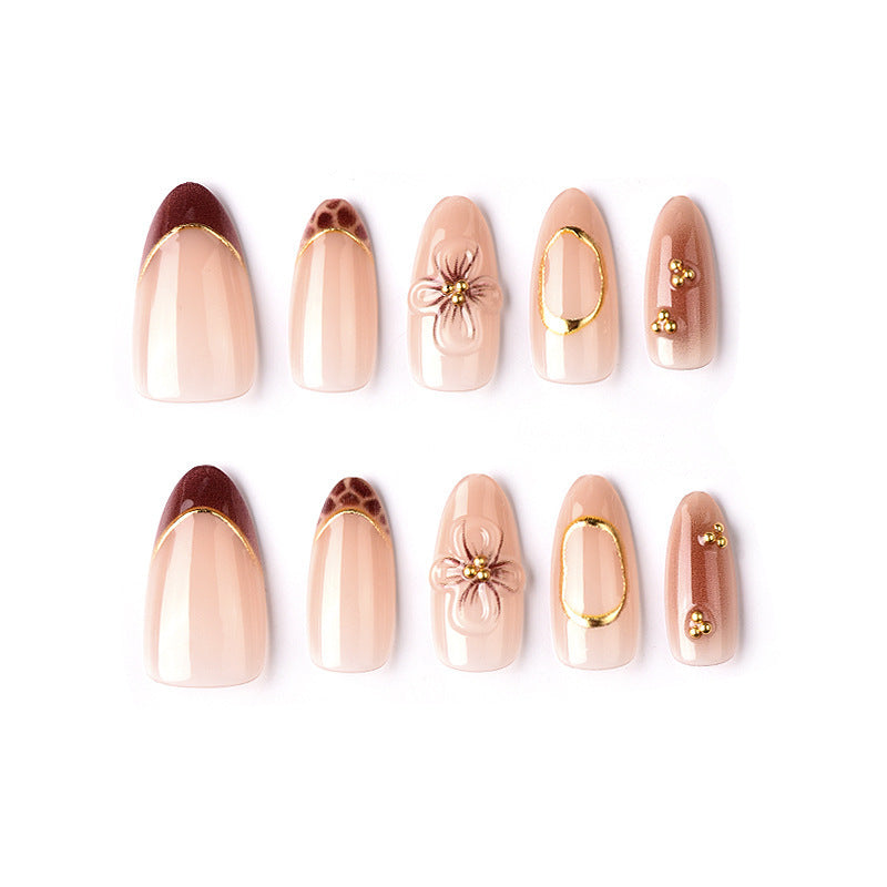 Exclusive nail art creation Kalsten