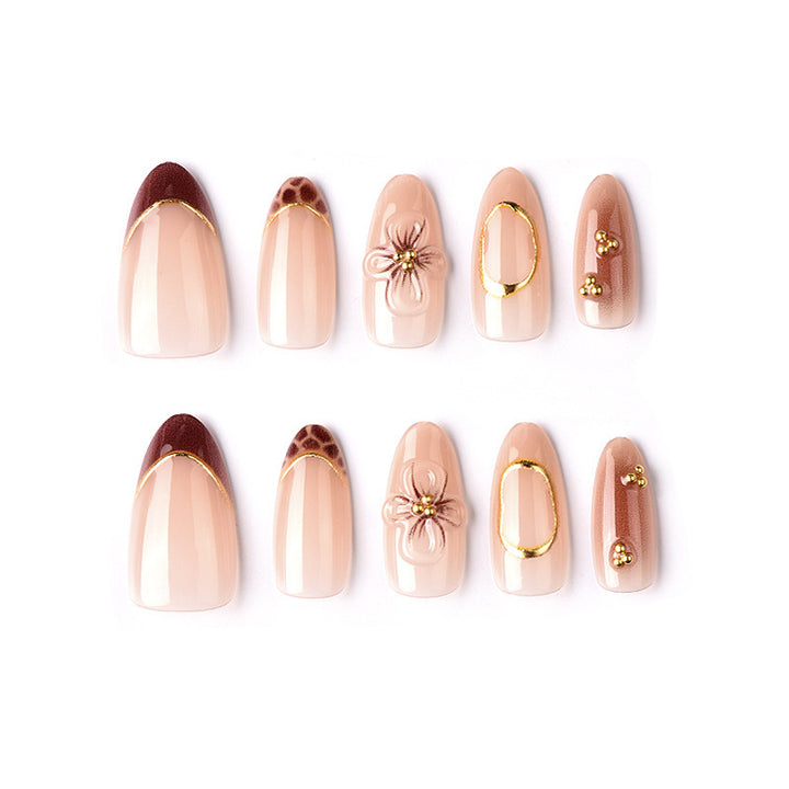 Exclusive nail art creation Kalsten