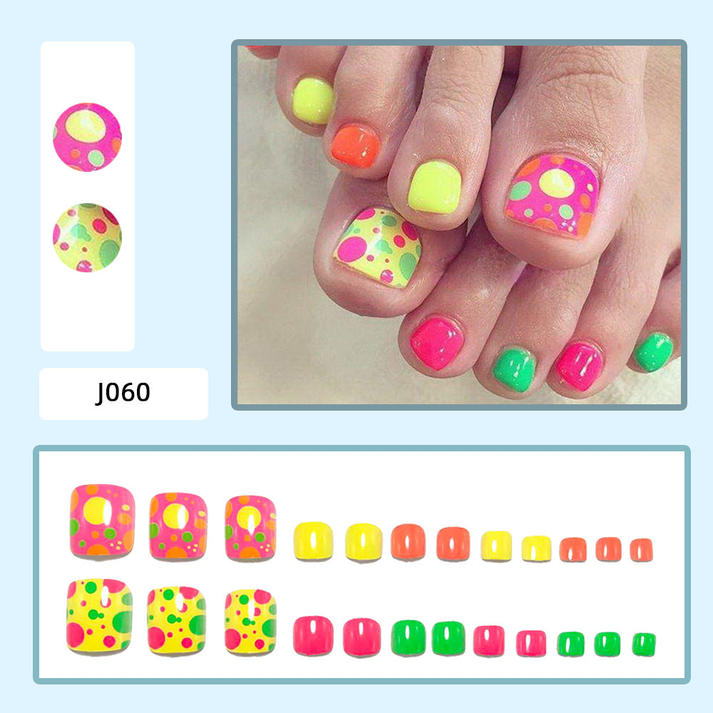 Colorful artificial nails in a set Kalsten