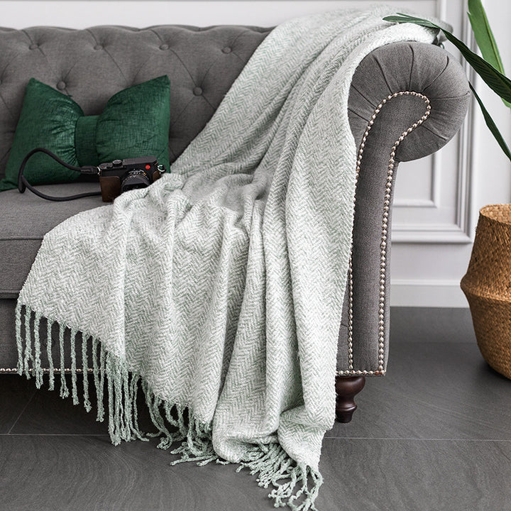 Throw blanket and plaid with herringbone structure, soft cotton blend and decorative fringes Kalsten
