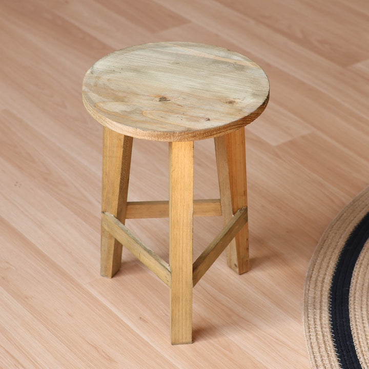 Rustic stool made of solid wood Kalsten