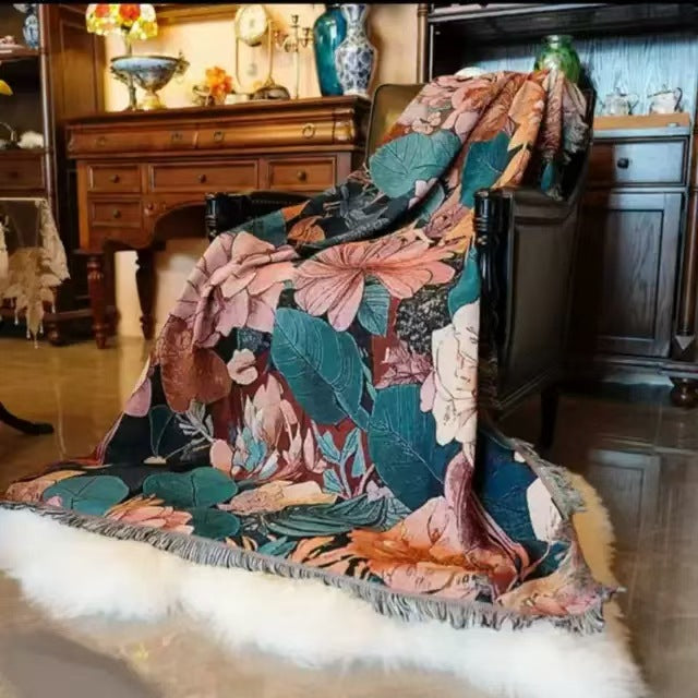 Floral Design Decorative Throw Blanket