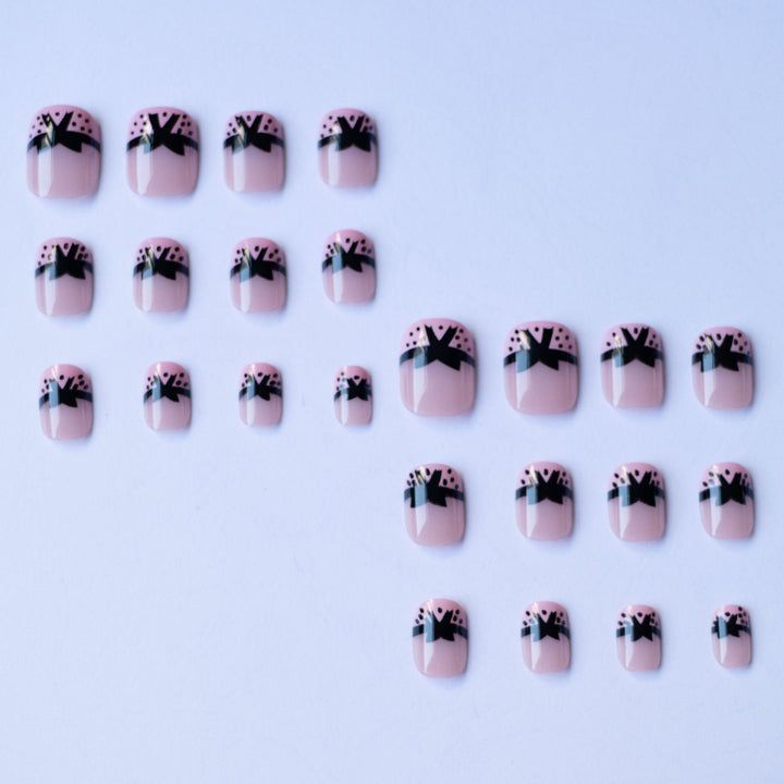 Artistic Bow Accented Nail Art Kit
