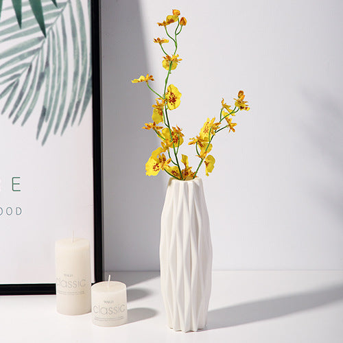 Elegant Textured Decorative Flower Vase Kalsten