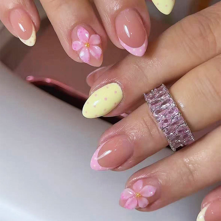 Floral Elegant Press-On Nail Set Kalsten