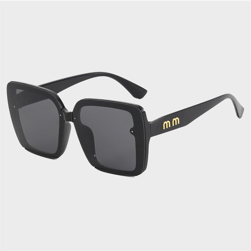 Women's sunglasses in modern square style Kalsten