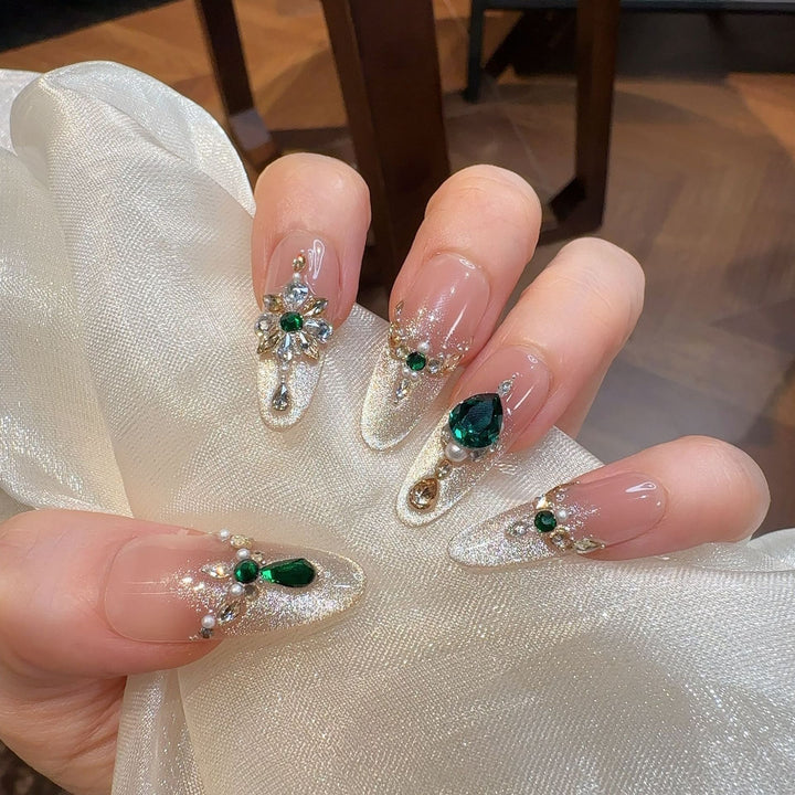 Luxurious Rhinestone Embellished Press-On Nails Kalsten