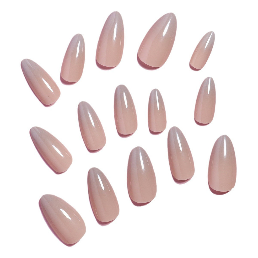 Natural Effect Press-On Nail Set Kalsten