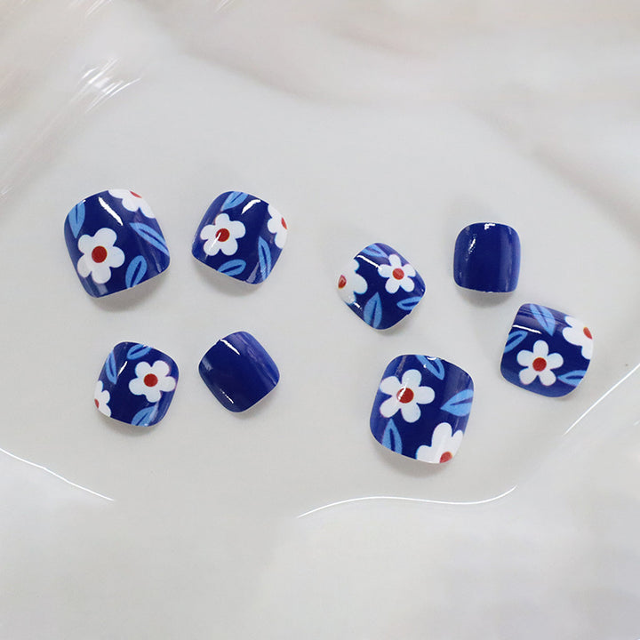 Decorative Floral Nail Design Kalsten