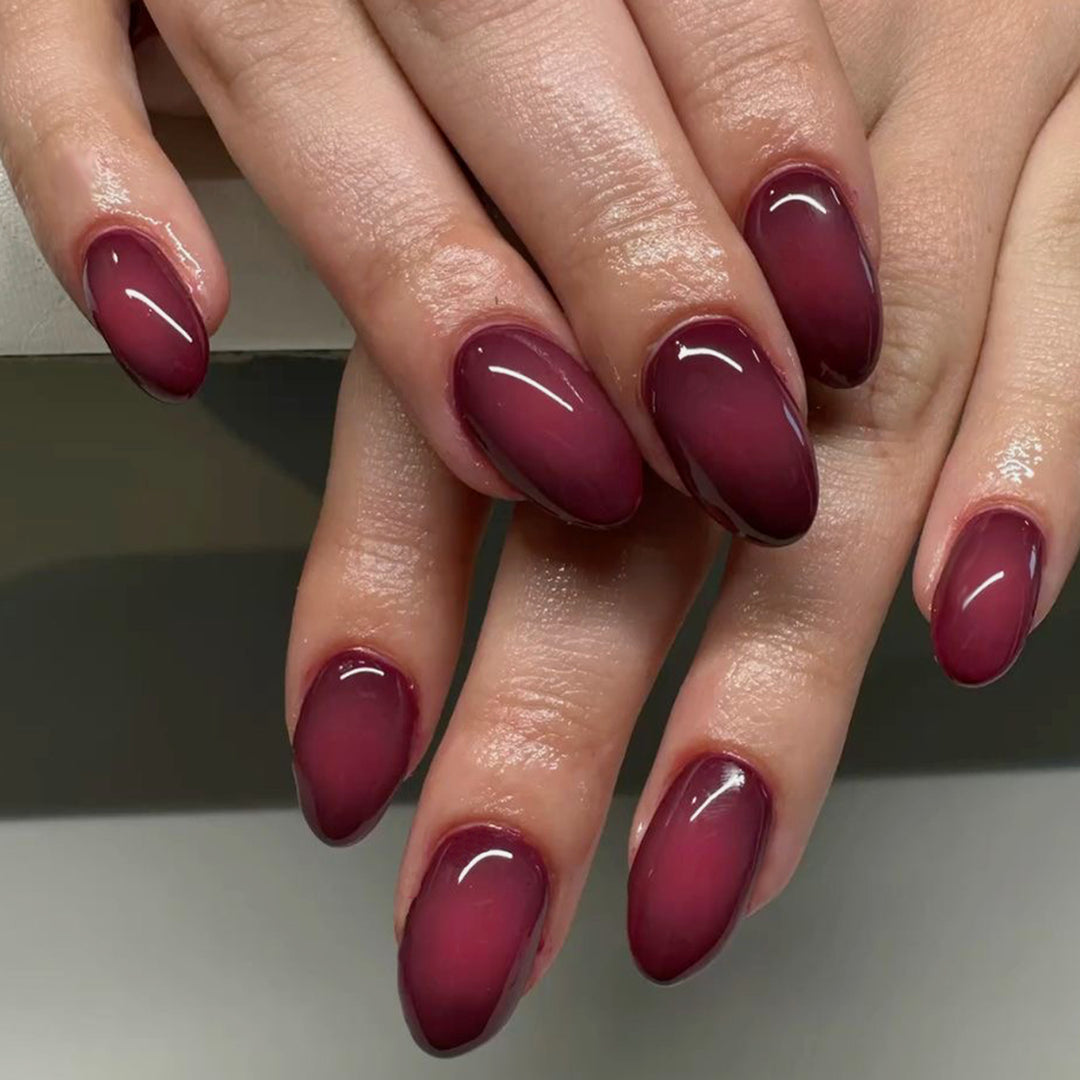 Elegant Stiletto Nails with Gentle Gradient Kalsten