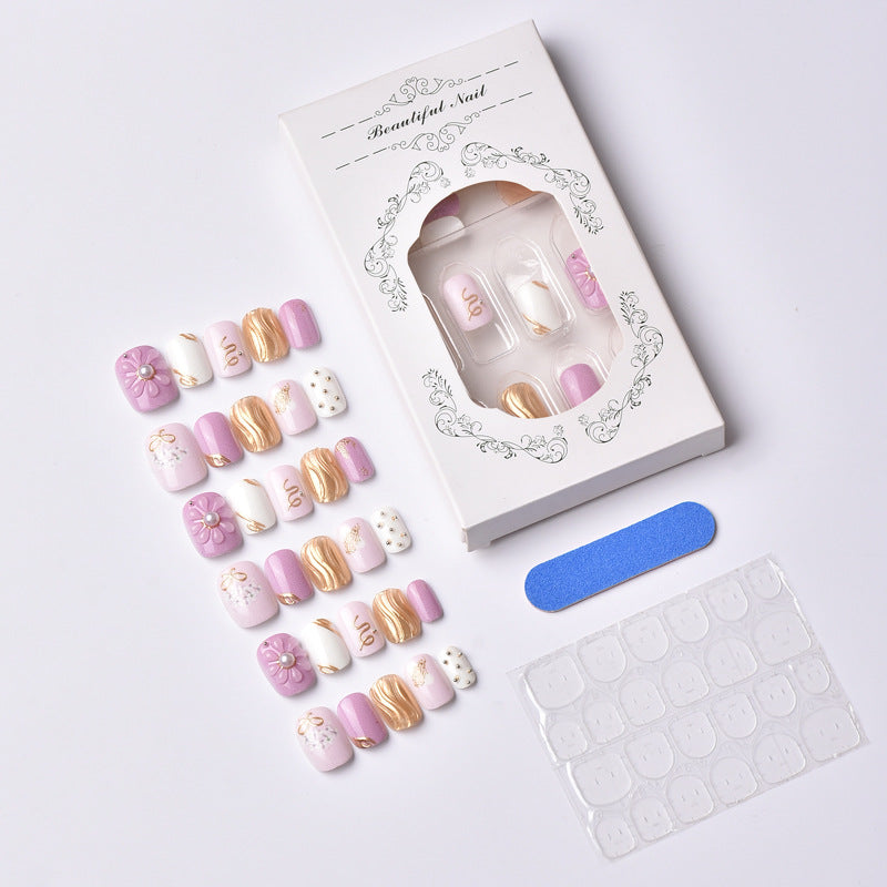 Floral and Pearl Decorative Press-On Nail Art Set Kalsten
