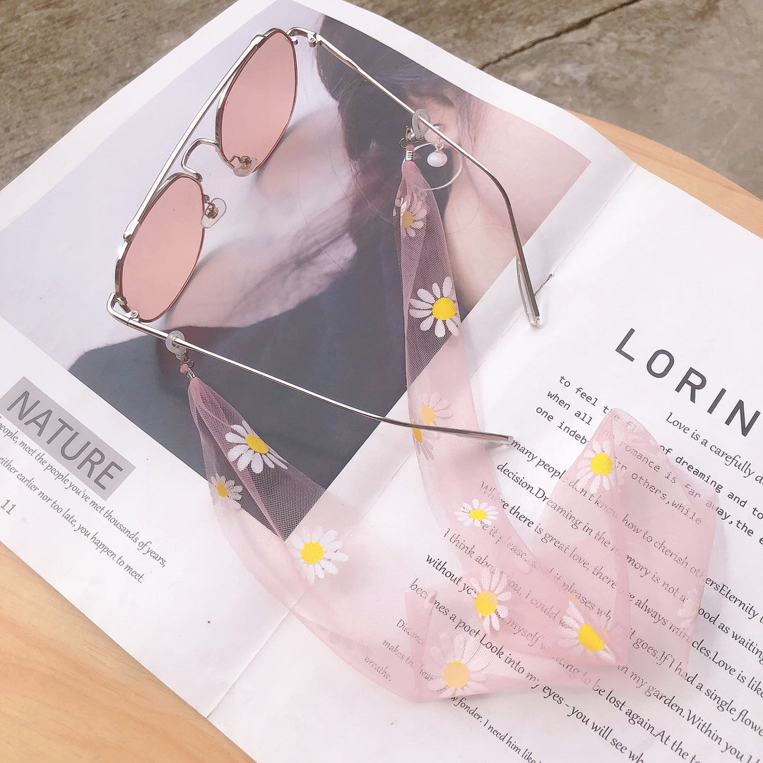 Floral Patterned Eyewear Chain Kalsten