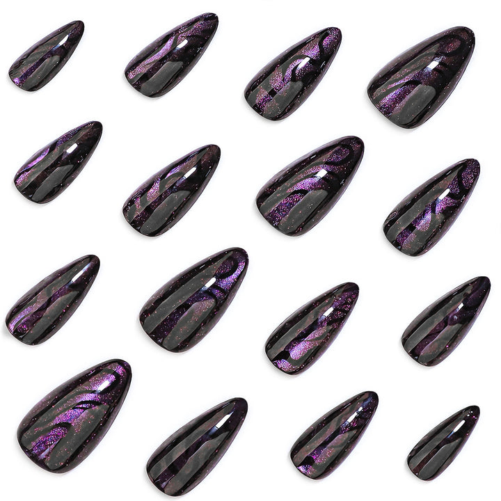Glamorous artificial nails with sparkling accents Kalsten
