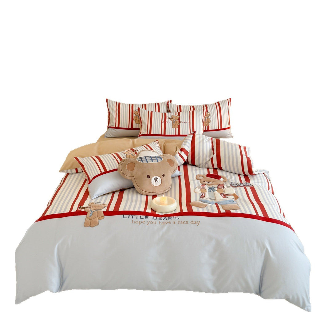Children's bedding set with embroidered teddy bear and classic striped pattern Kalsten