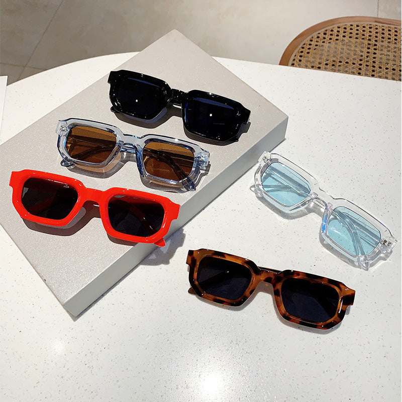 Women's modern sunglasses in innovative rectangular design Kalsten